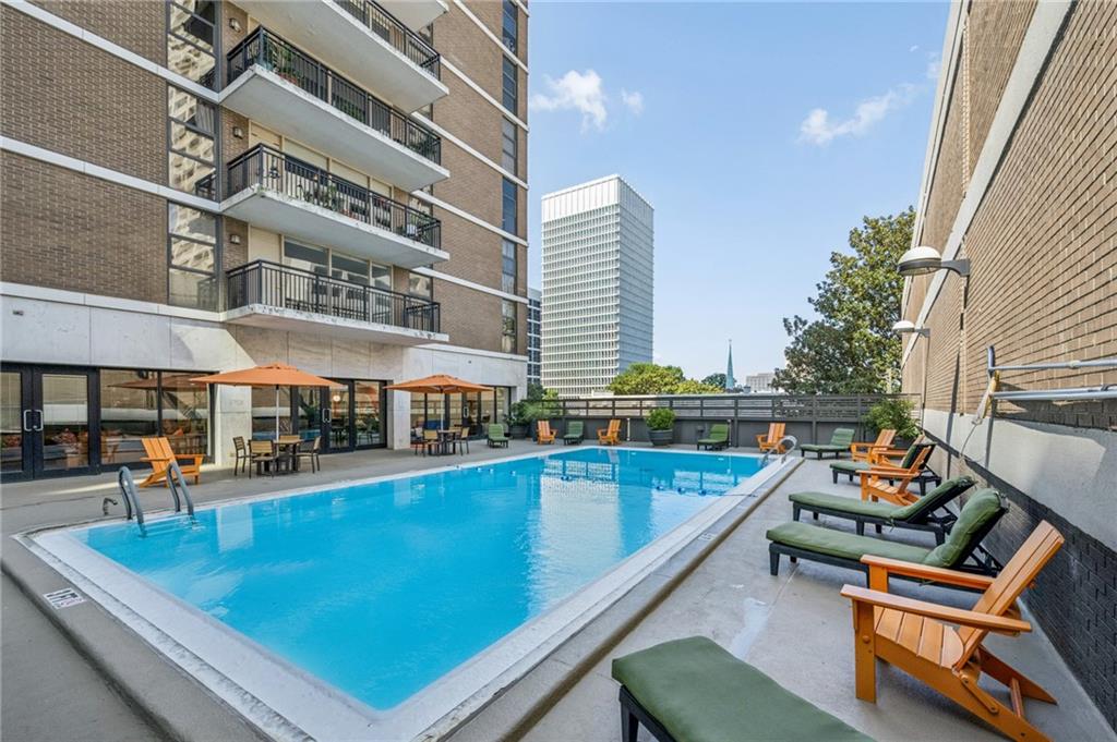 620 Peachtree Street NE Unit 706