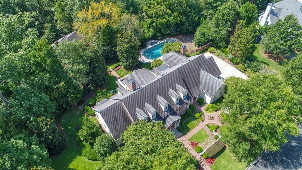 400 Windship Place