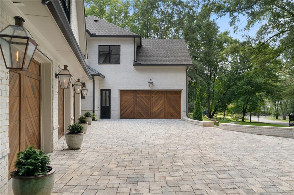 202 Kenneth Drive