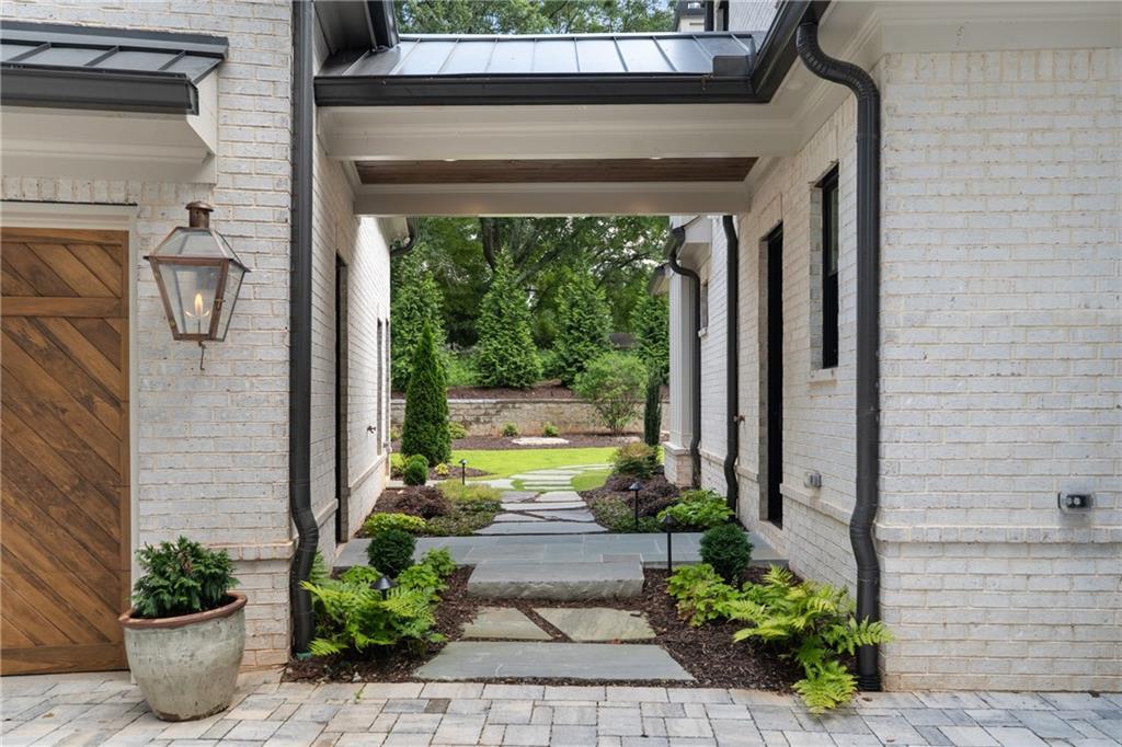 202 Kenneth Drive