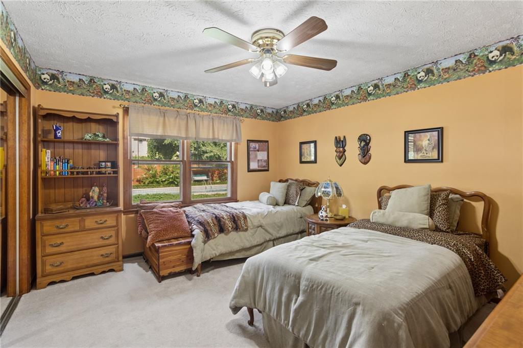 6876 Kingsboro Drive