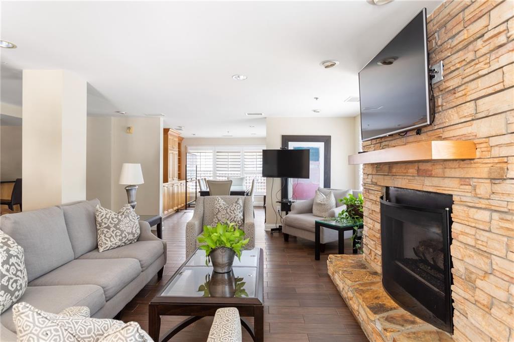 50 Biscayne Drive Unit 1105