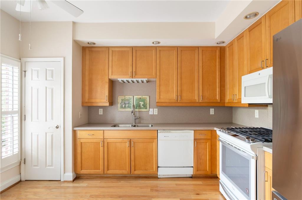 50 Biscayne Drive Unit 1105