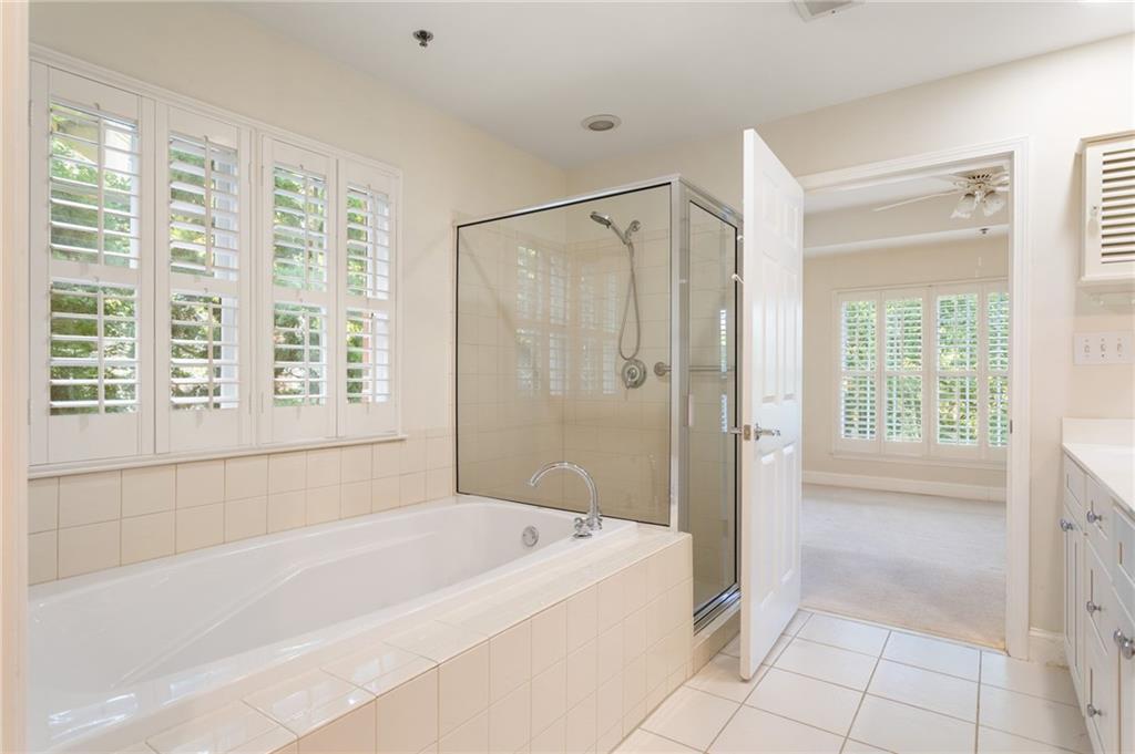 50 Biscayne Drive Unit 1105