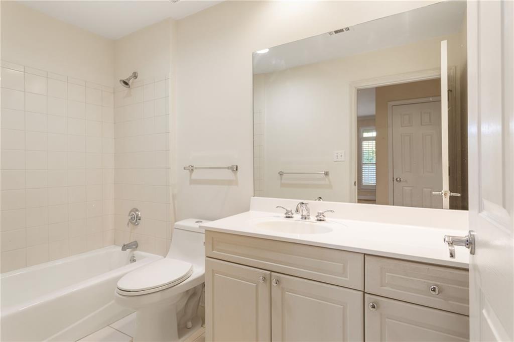 50 Biscayne Drive Unit 1105