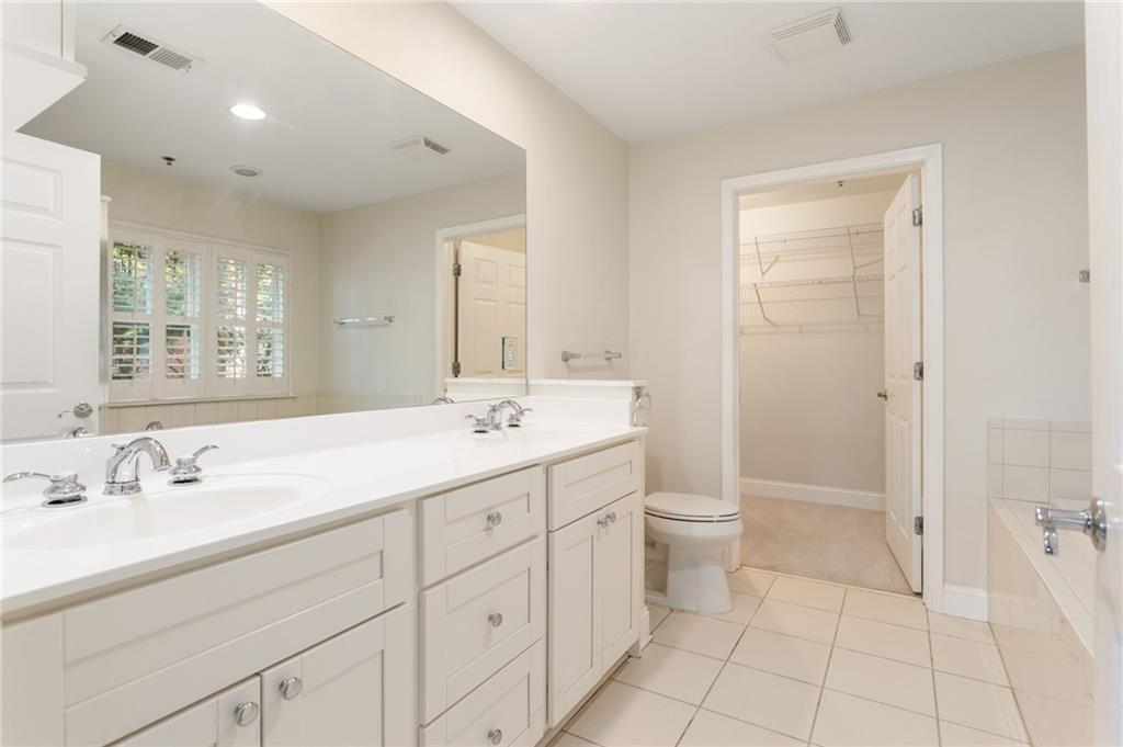 50 Biscayne Drive Unit 1105