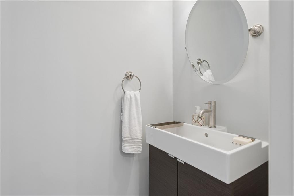 901 Abernathy Road Unit 4300