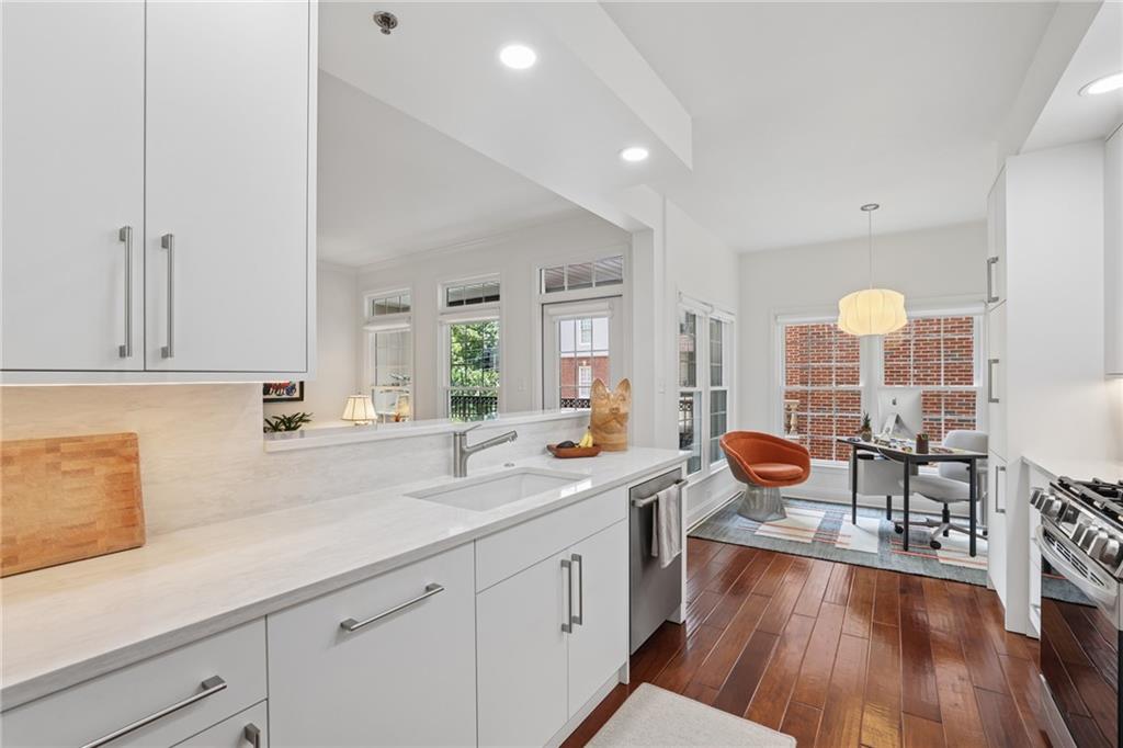 50 Biscayne Drive Unit 2104