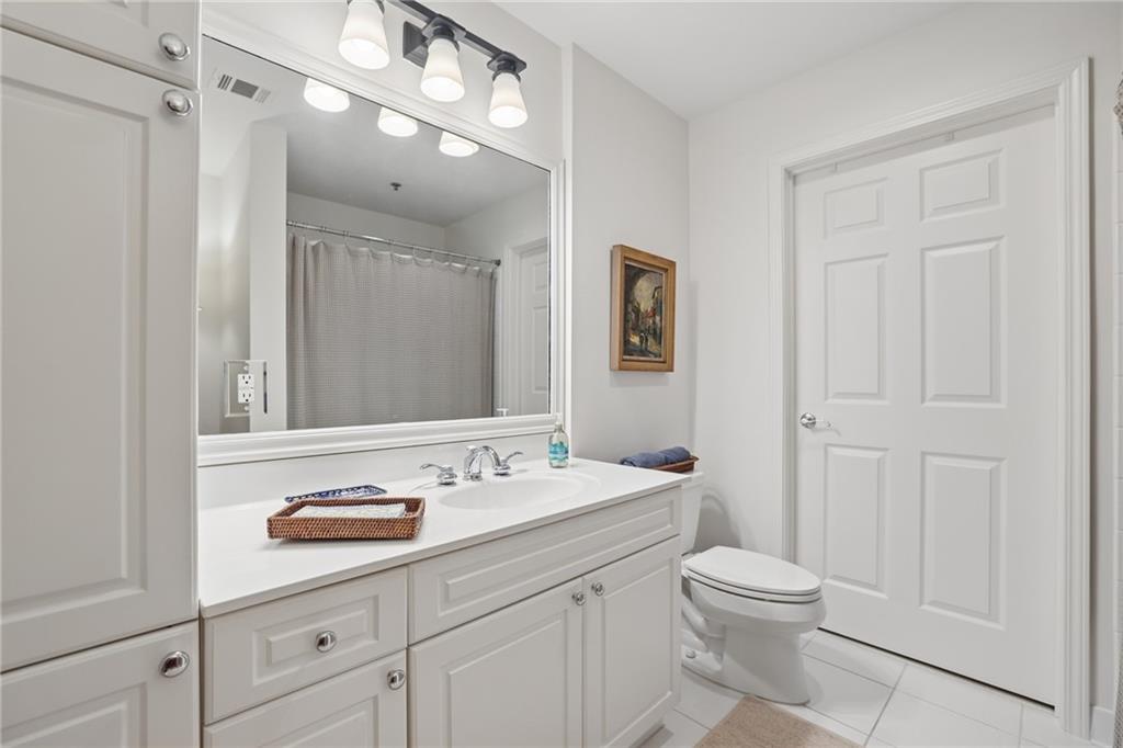 50 Biscayne Drive Unit 2104