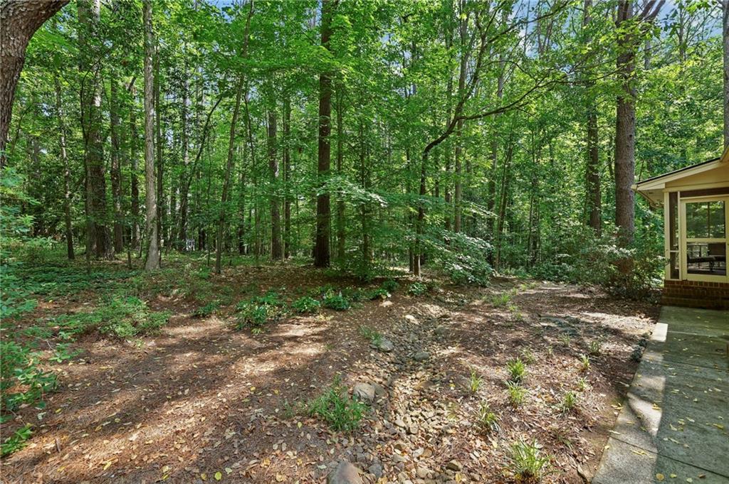 6051 Millstone Run
