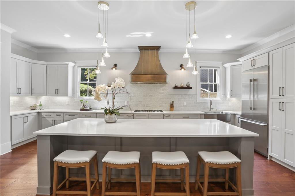 4218 Oak Forest Dr.