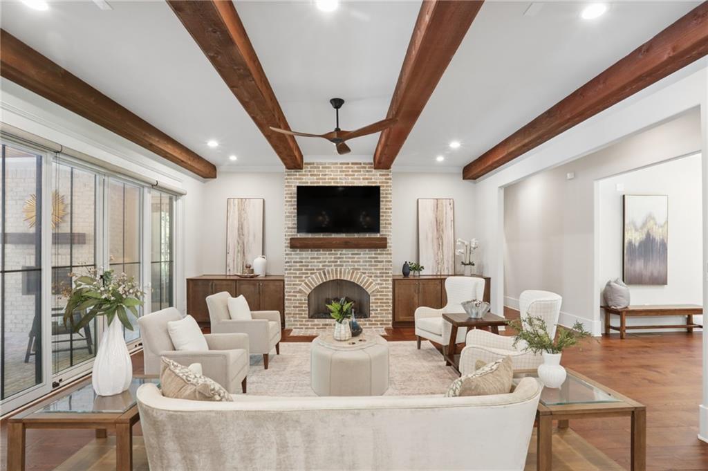4218 Oak Forest Dr.