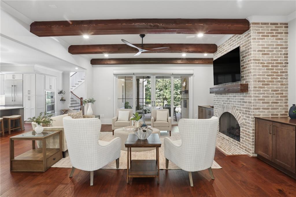 4218 Oak Forest Dr.