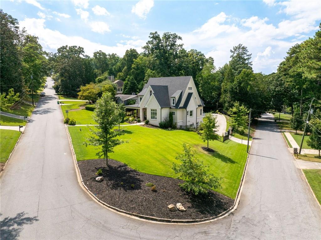 4218 Oak Forest Dr.