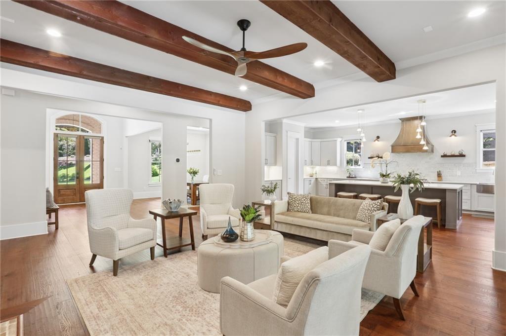 4218 Oak Forest Dr.
