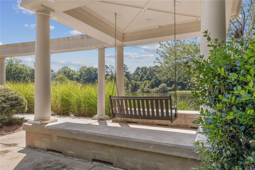 2744 Wander Lane