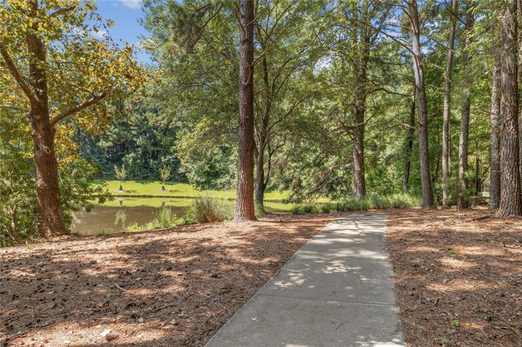 2744 Wander Lane