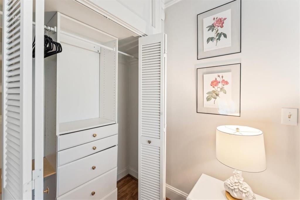 28 Collier Road NW Unit 7