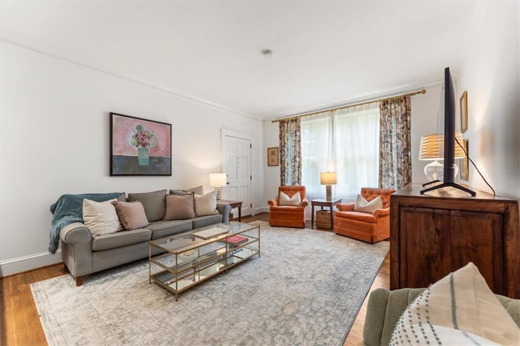 28 Collier Road NW Unit 7