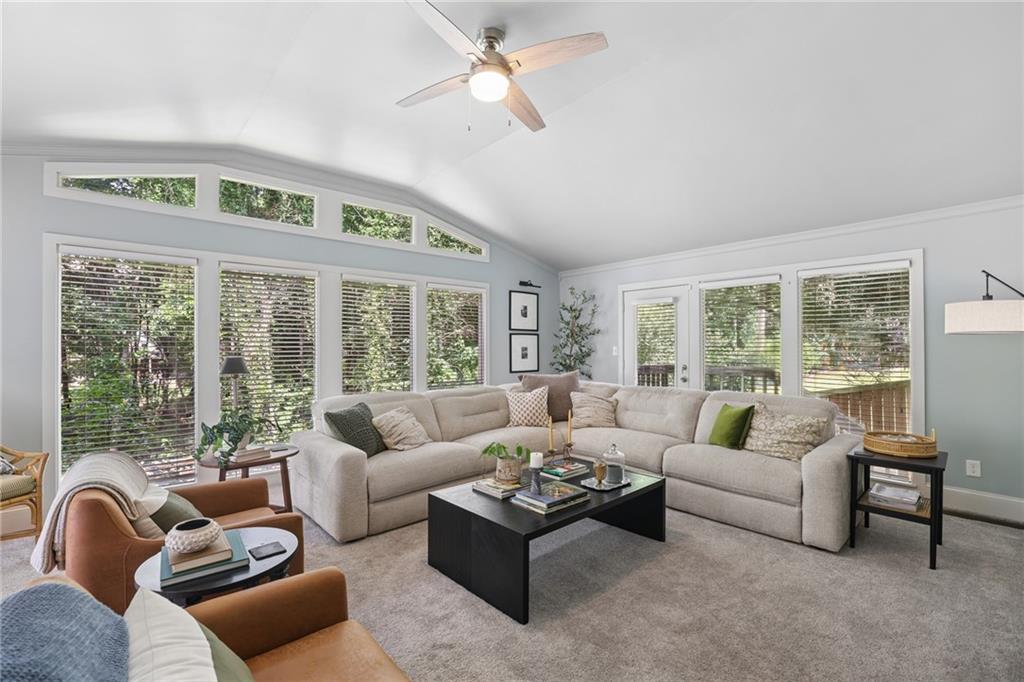 2756 Fontainebleau Drive