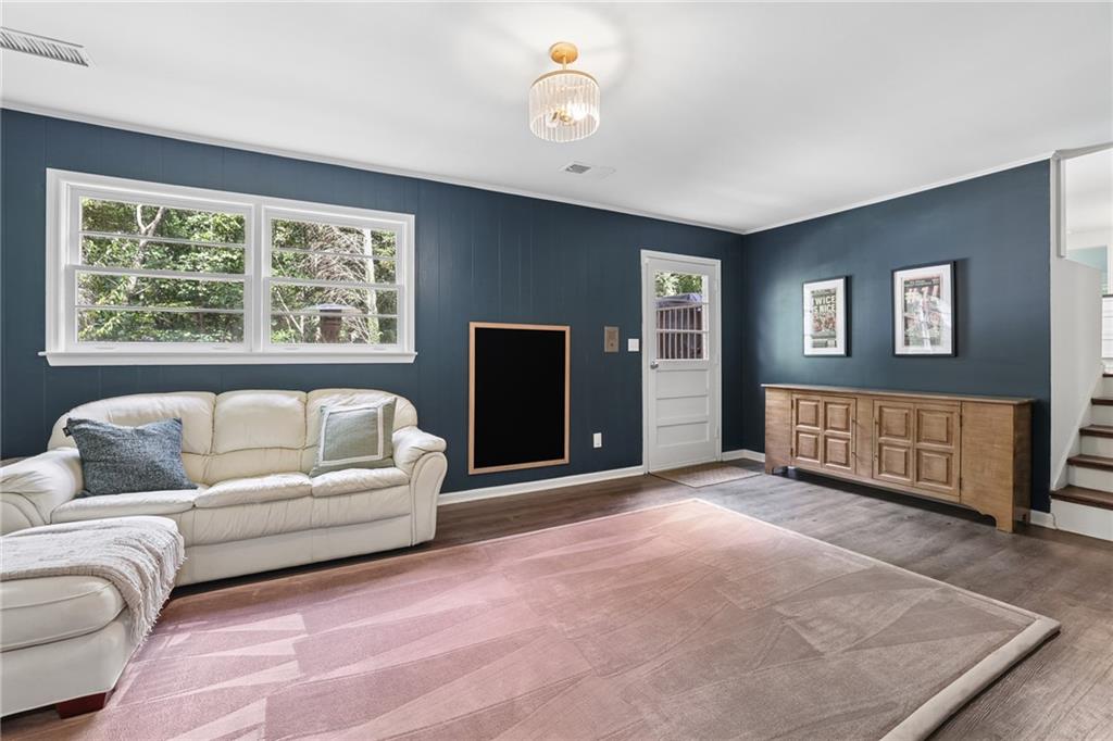 2756 Fontainebleau Drive