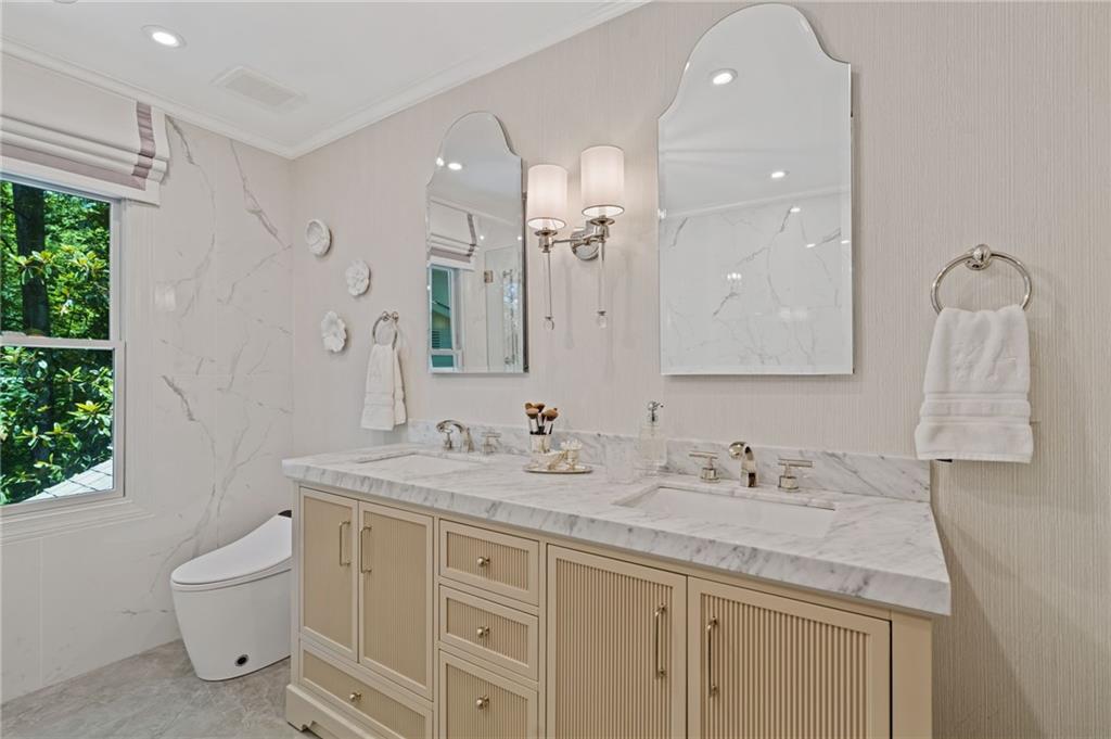 20 Pointe Terrace SE