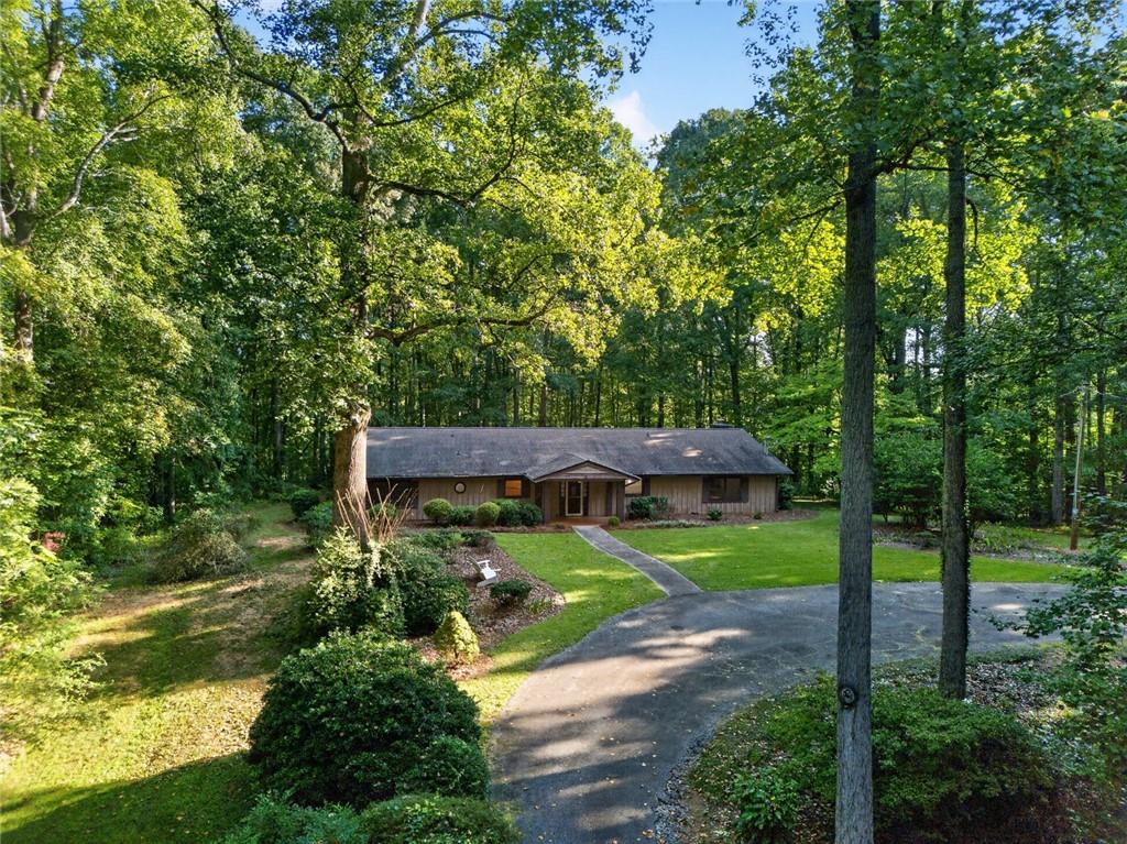 536 Adams Road