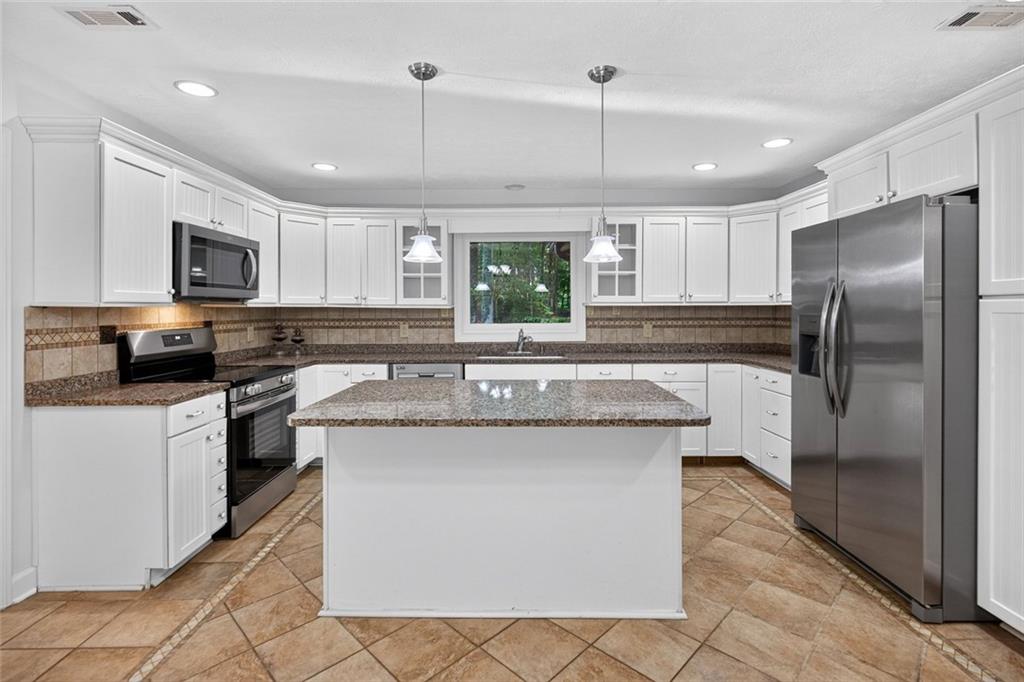 536 Adams Road