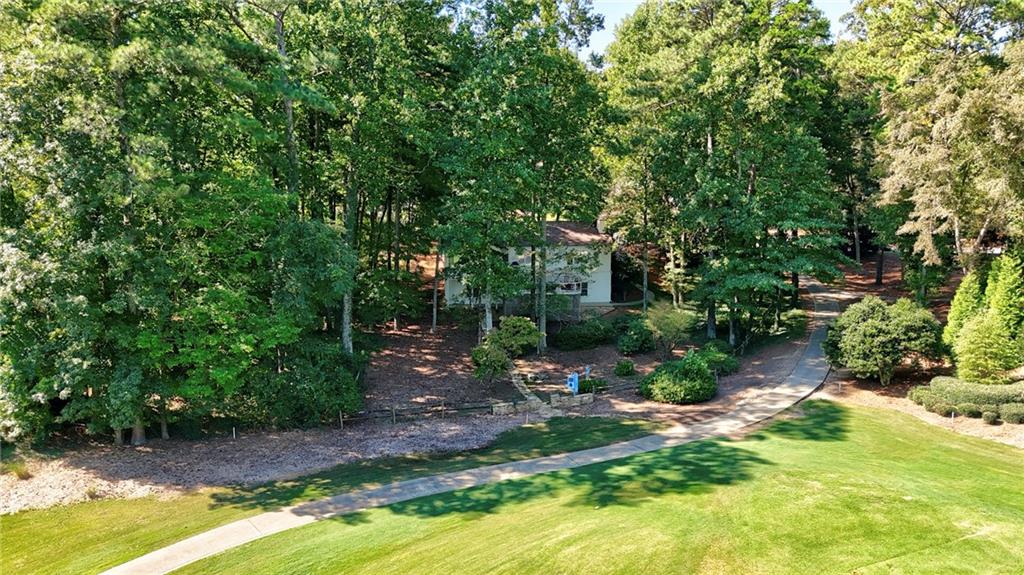 2350 Roxburgh Drive