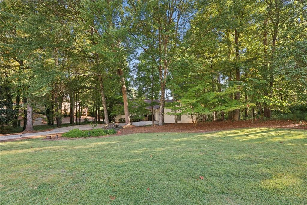 2350 Roxburgh Drive