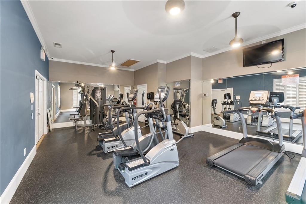 2410 Gateview Court