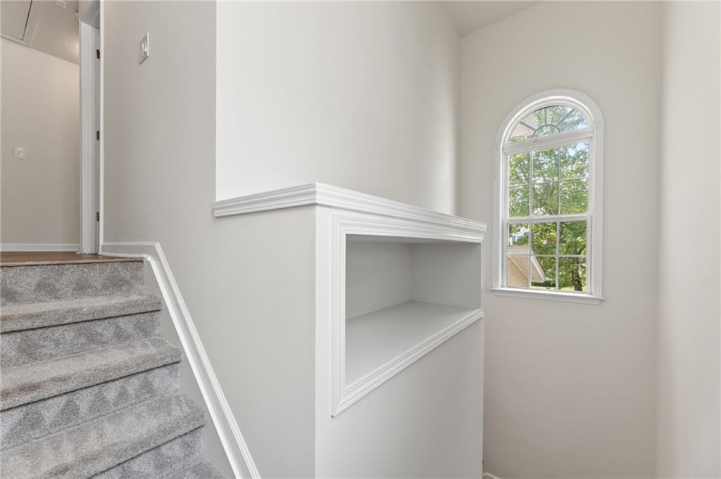 2410 Gateview Court