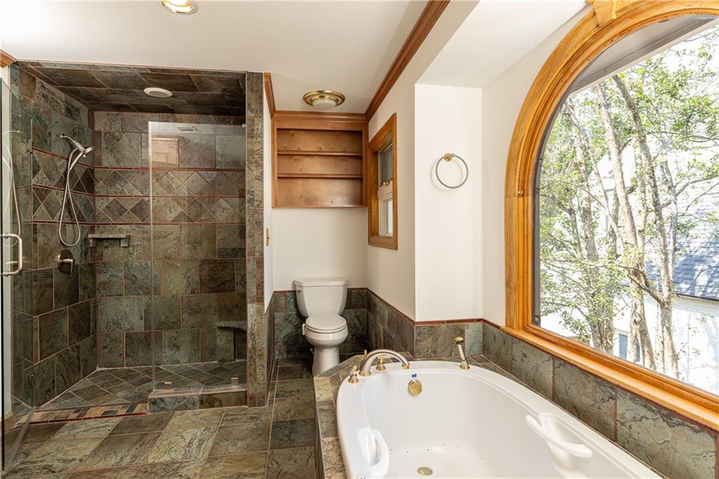 3267 Ivanhoe Drive