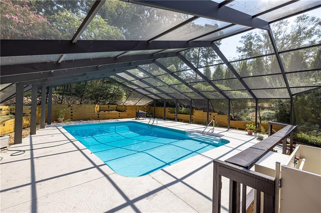 3267 Ivanhoe Drive