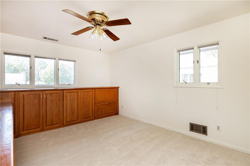 3267 Ivanhoe Drive