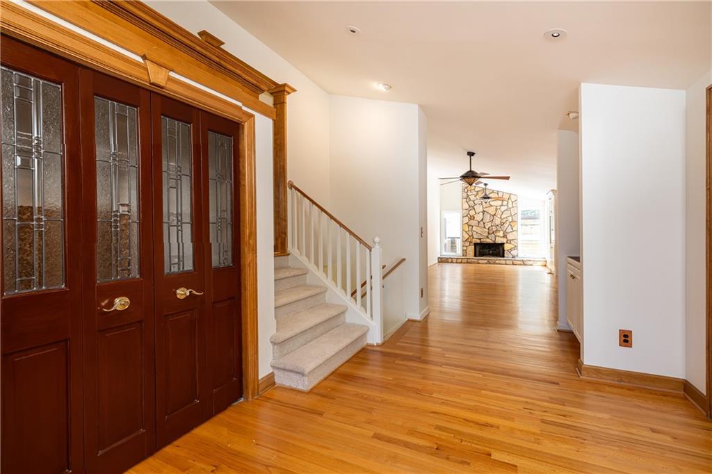 3267 Ivanhoe Drive