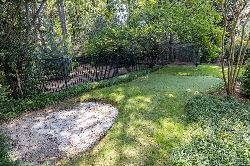 3267 Ivanhoe Drive