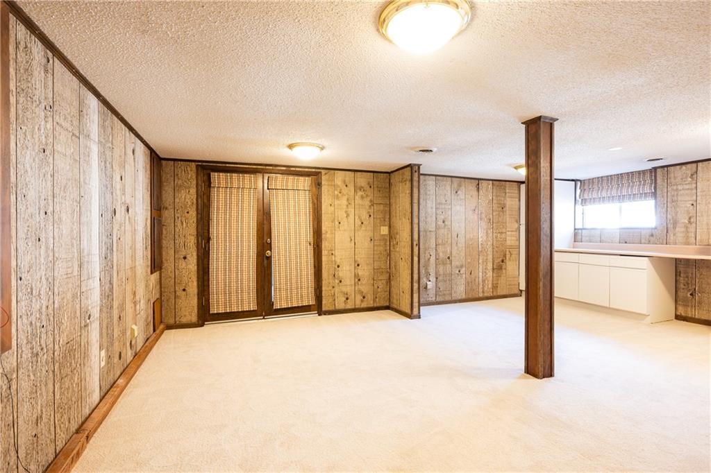 3267 Ivanhoe Drive