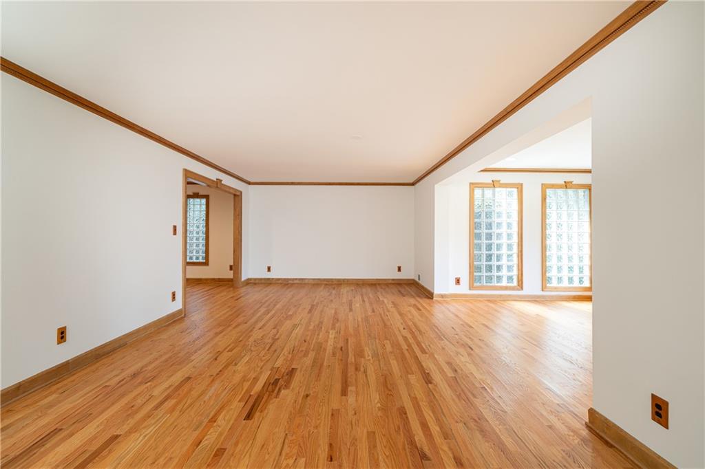 3267 Ivanhoe Drive