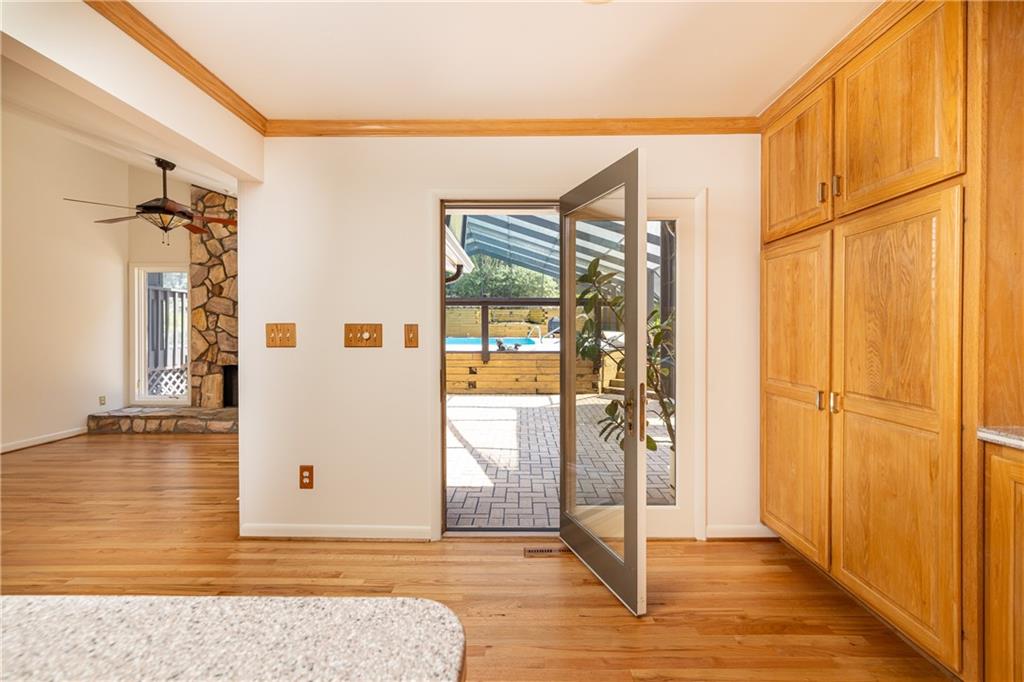 3267 Ivanhoe Drive