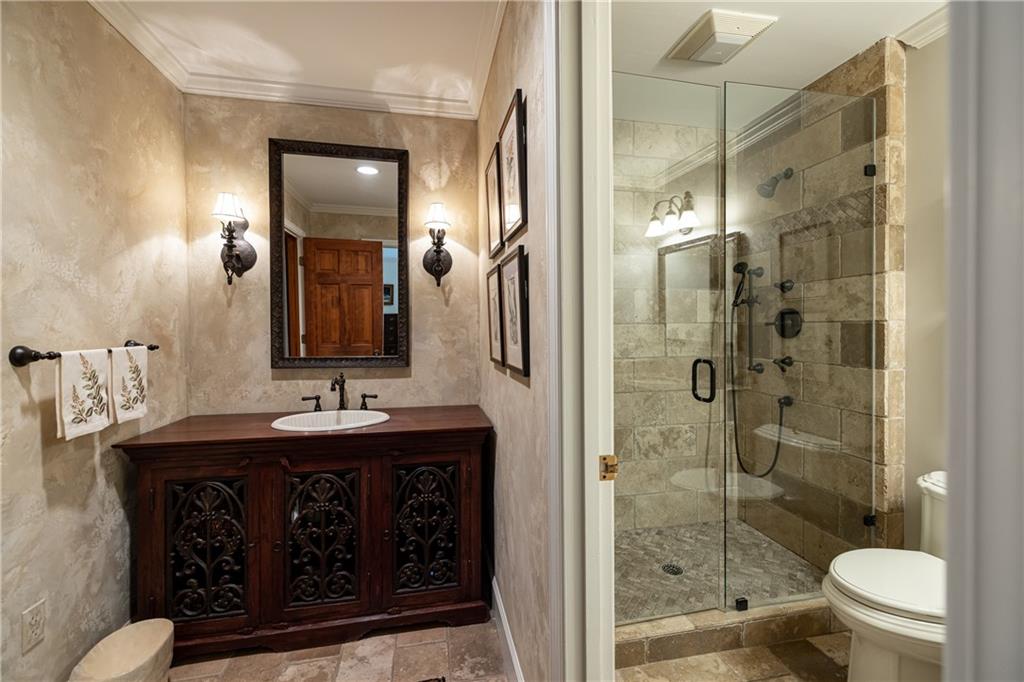 945 River Overlook Court