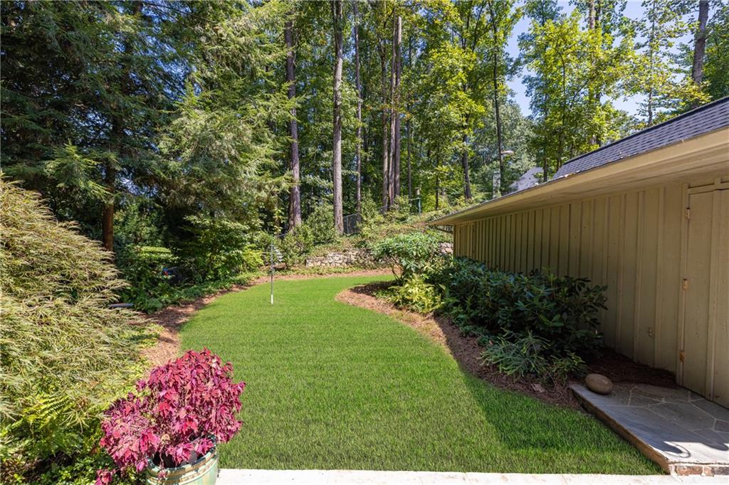 945 River Overlook Court