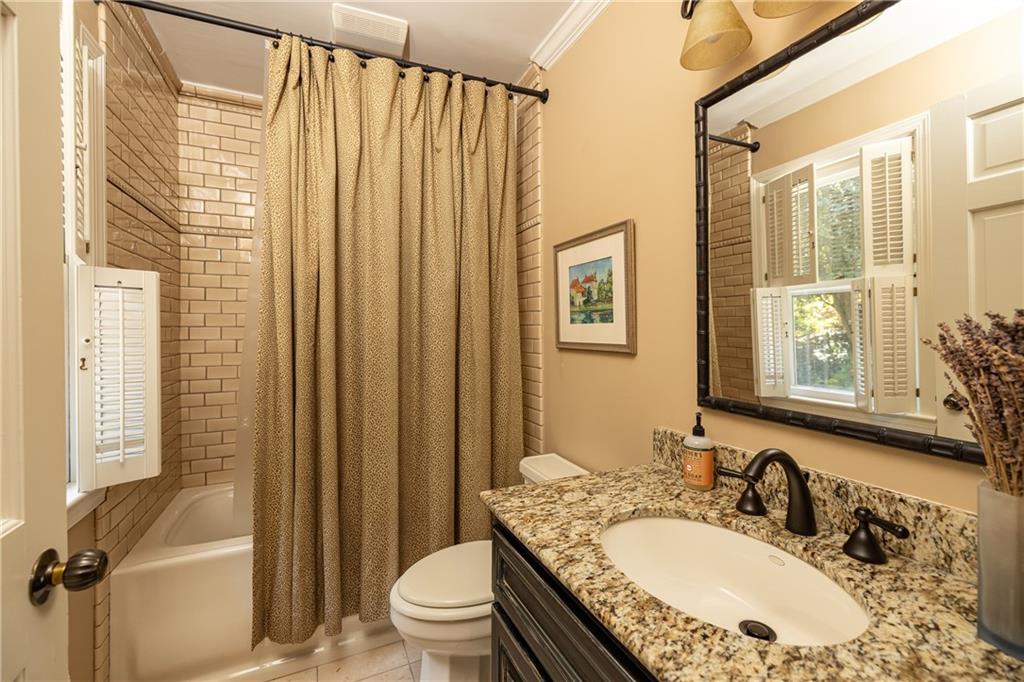945 River Overlook Court