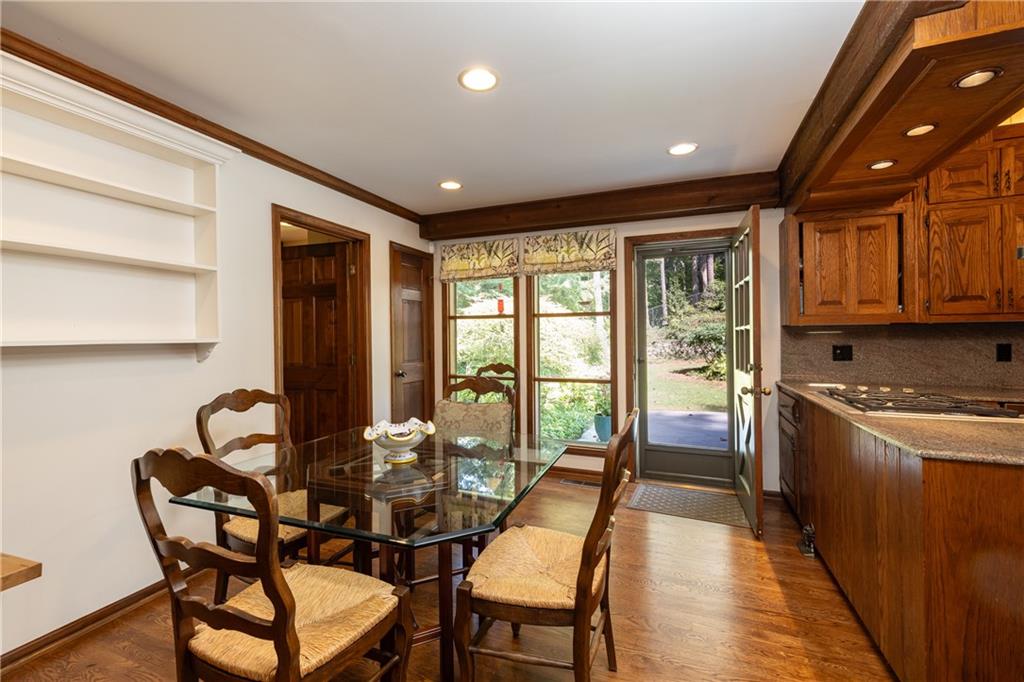 945 River Overlook Court
