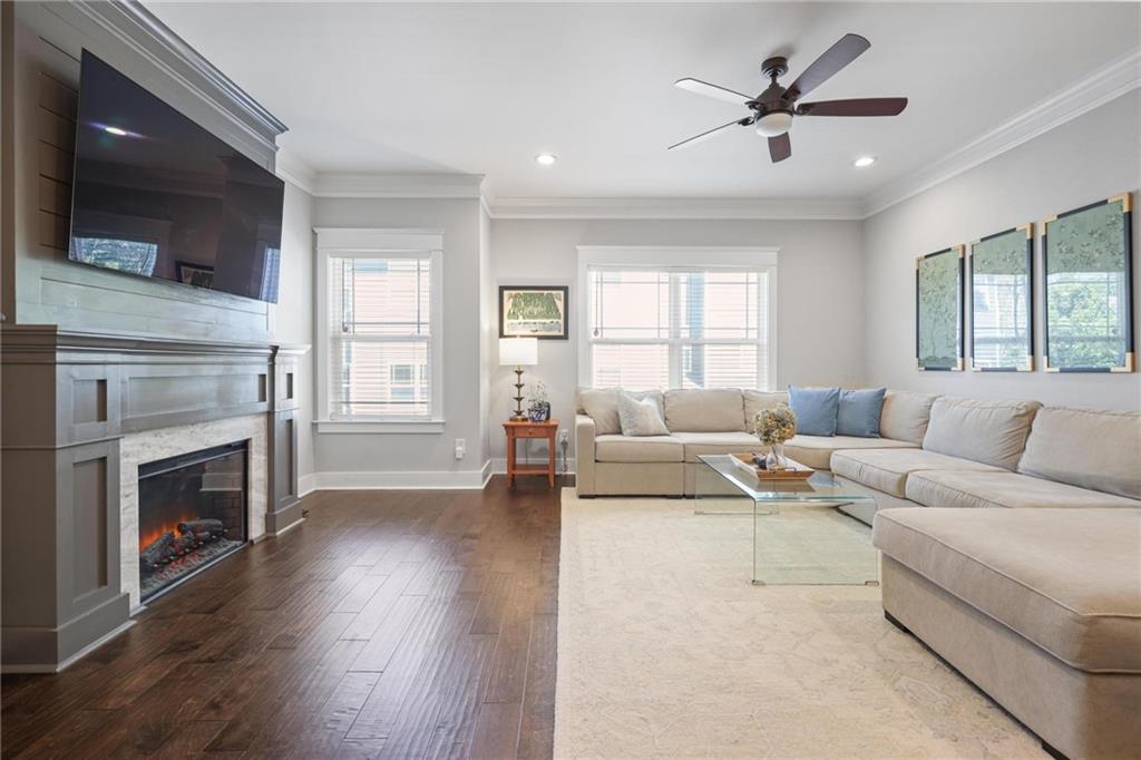 1365 Memorial Drive Unit 2