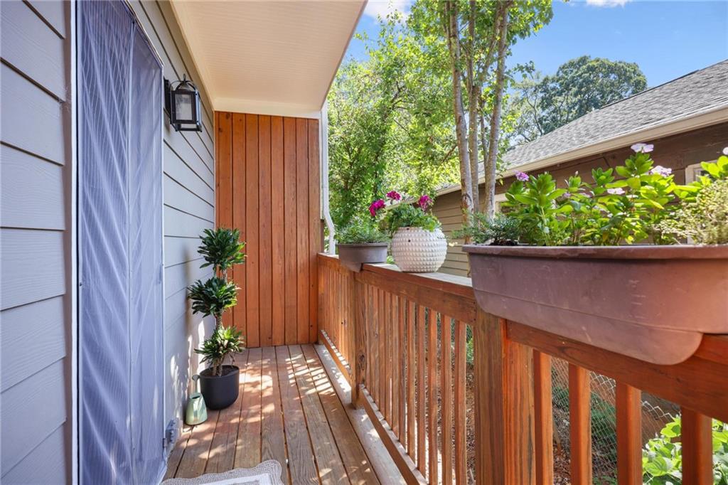 1365 Memorial Drive Unit 2