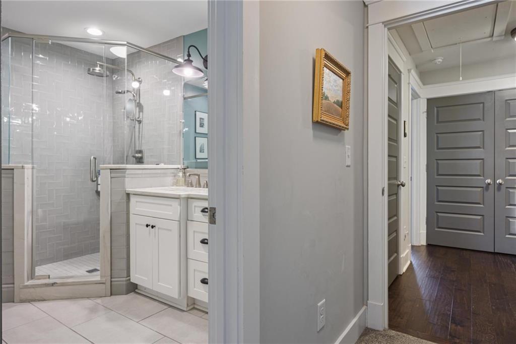1365 Memorial Drive Unit 2
