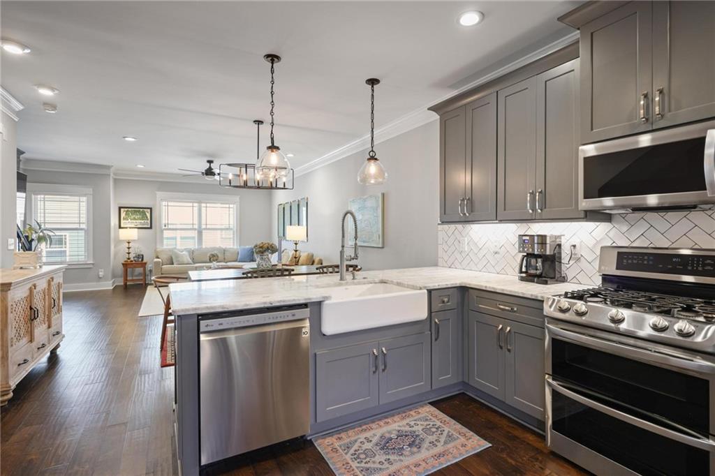 1365 Memorial Drive Unit 2