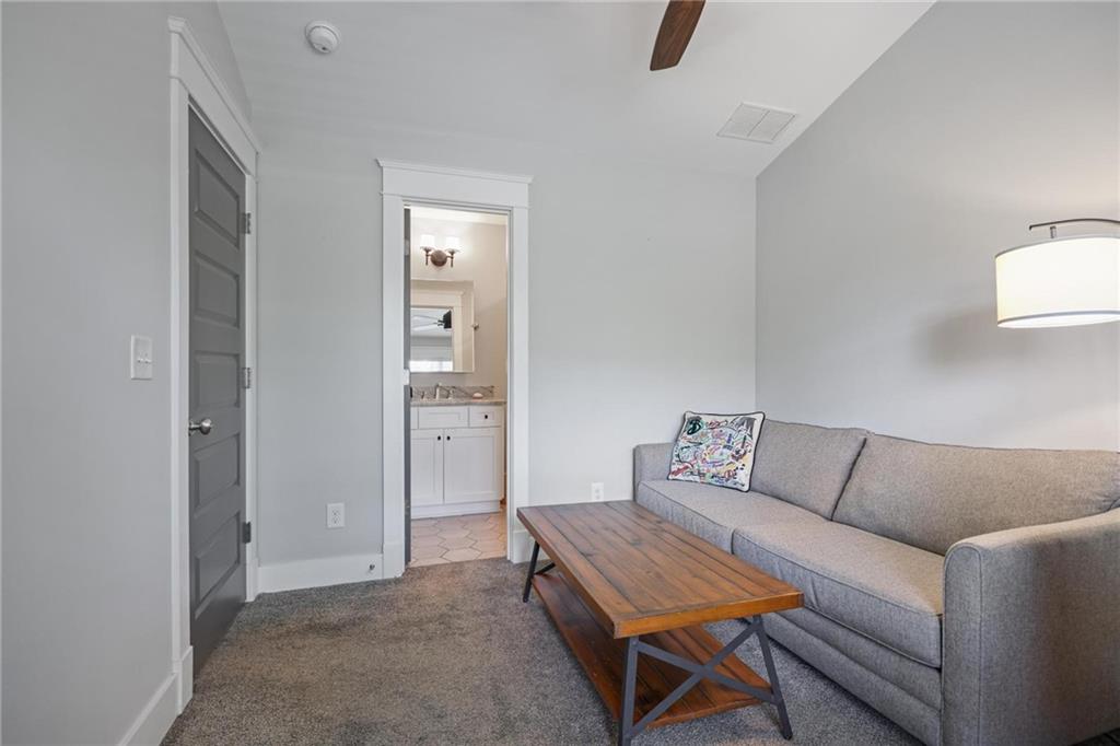 1365 Memorial Drive Unit 2
