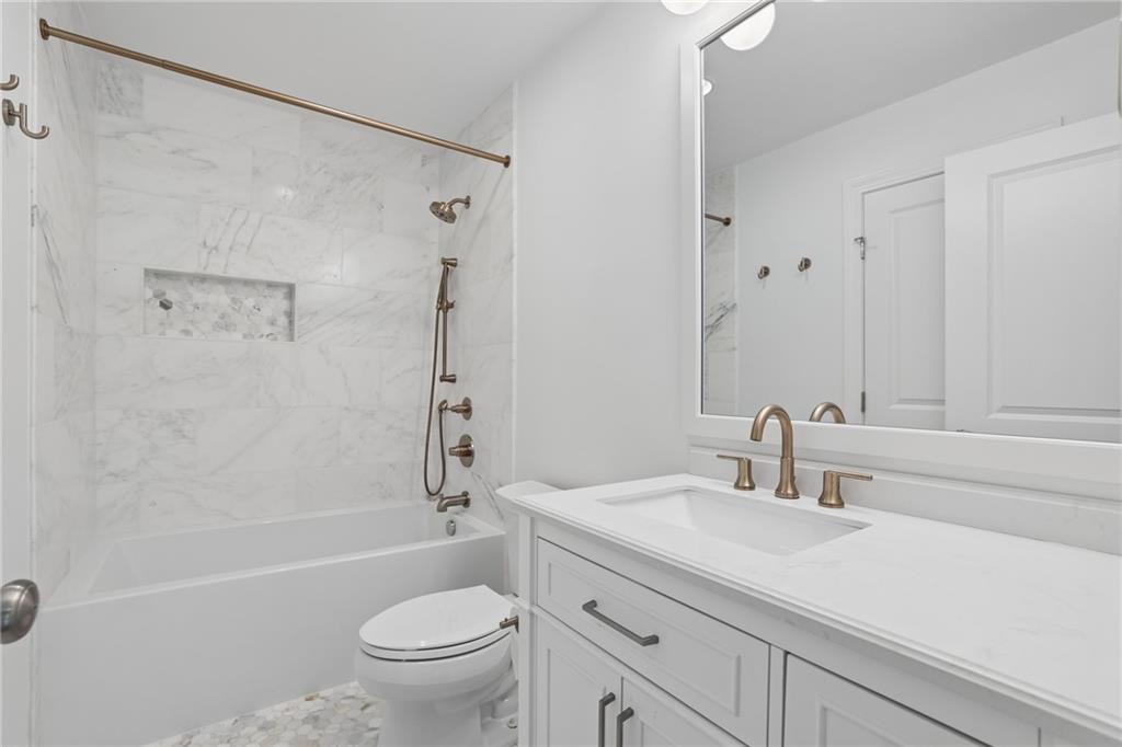 83 Ivy Trail NE
